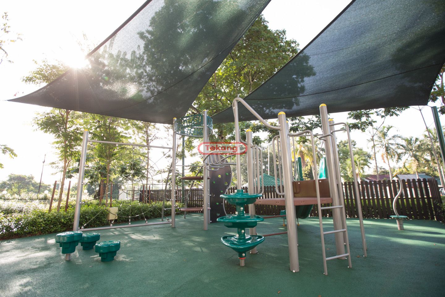 幼兒園大型玩具滑梯報價(jià)