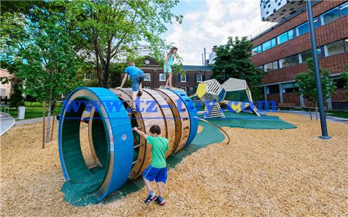 大型兒童游樂(lè )場(chǎng)設備