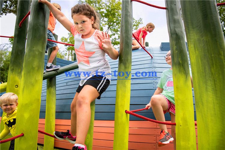 小型兒童戶(hù)外游樂(lè )設備 小型兒童戶(hù)外游樂(lè )設備