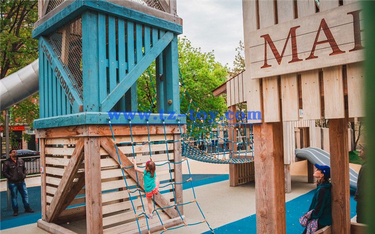 游樂(lè )園設備 游樂(lè )園設備