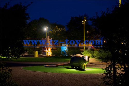 兒童大型游樂(lè )設備廠(chǎng)